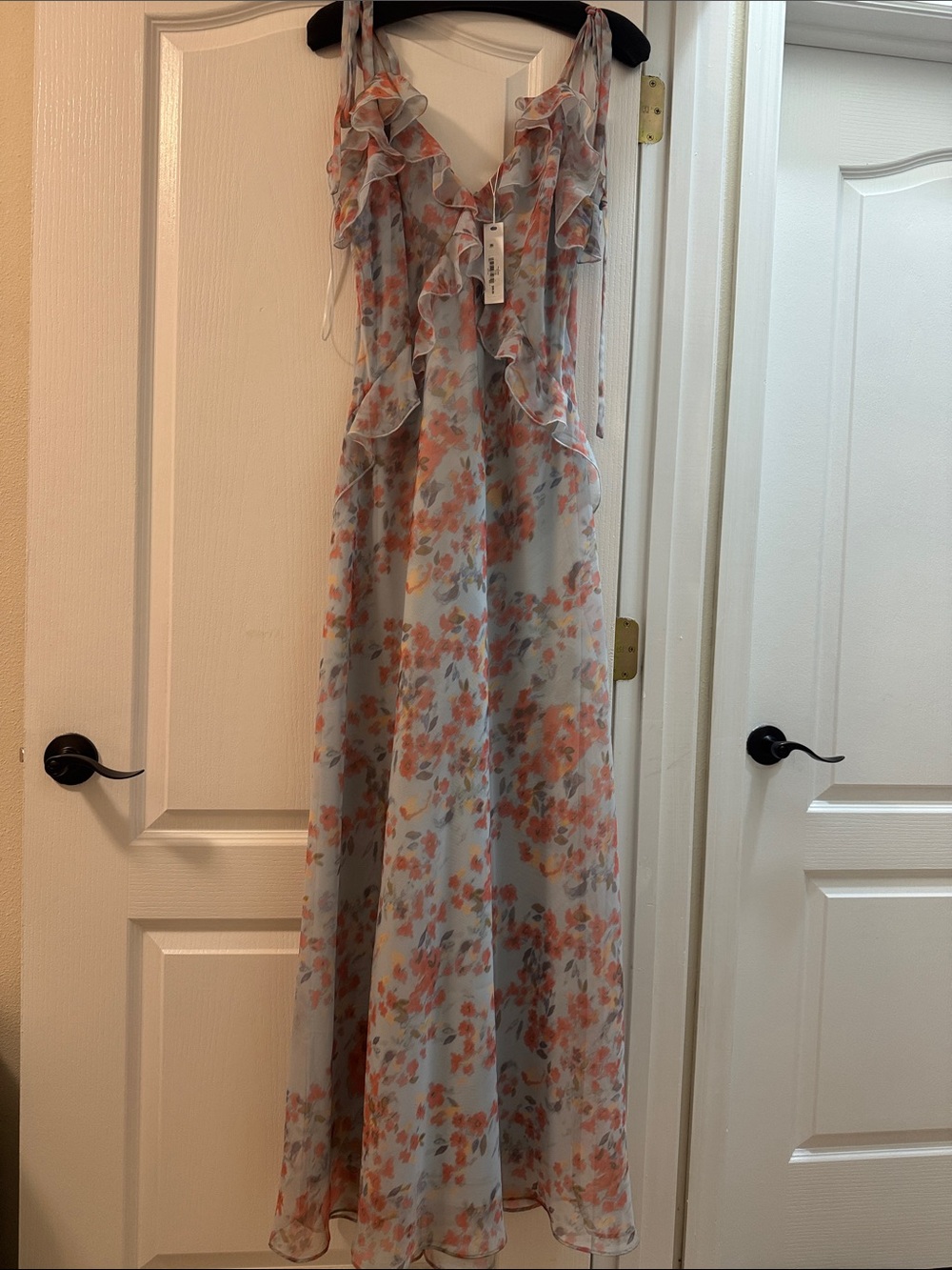 Steve Madden Floral Ruffle Maxi Dress in Light Blue and Coral XL - Picture 13 of 13
